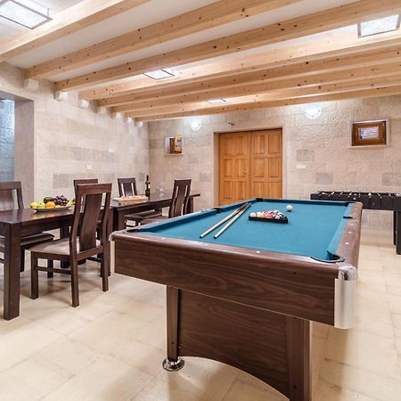 Luxury Stone Villa Nevija 2022 Private Villa Milna  Extérieur photo