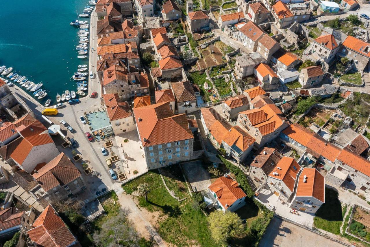 Luxury Stone Villa Nevija 2022 Private Villa Milna  Extérieur photo