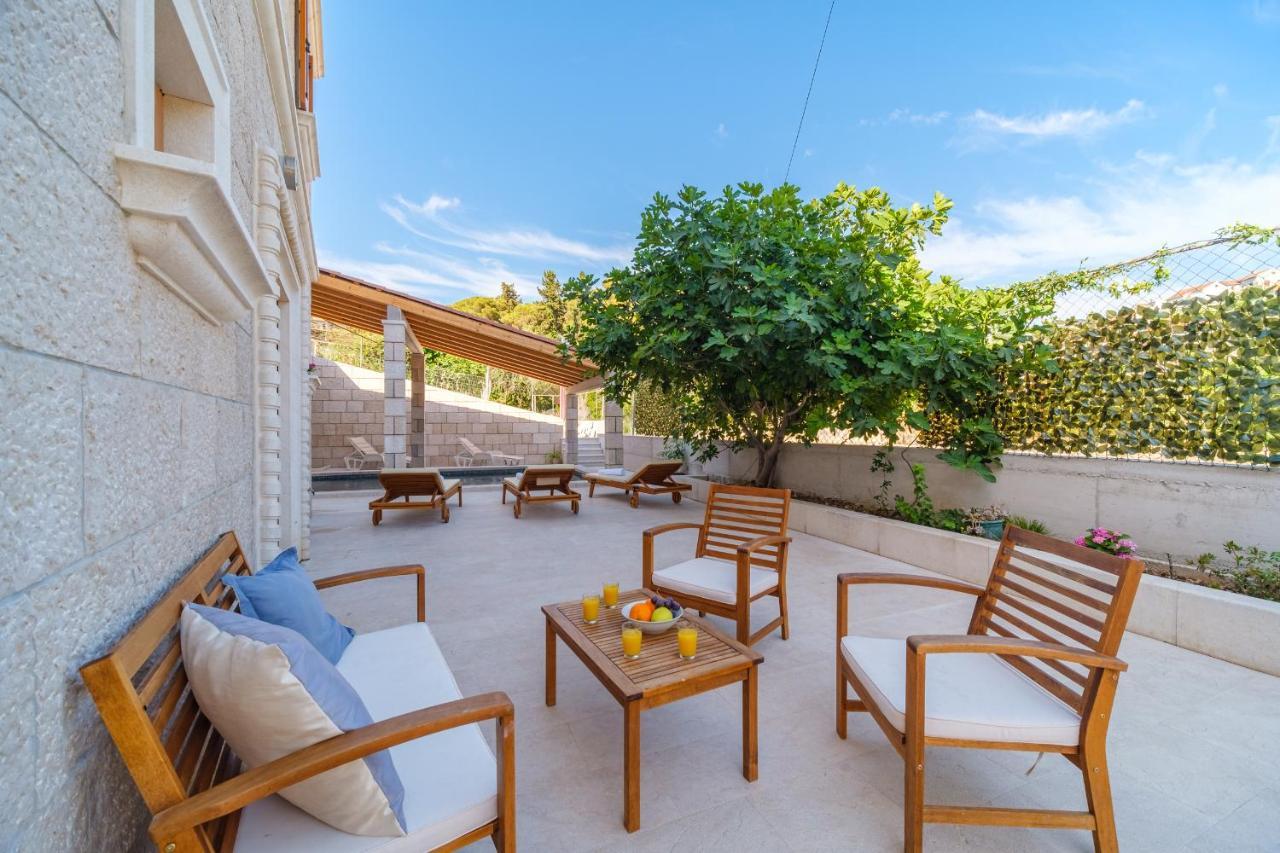 Luxury Stone Villa Nevija 2022 Private Villa Milna  Extérieur photo