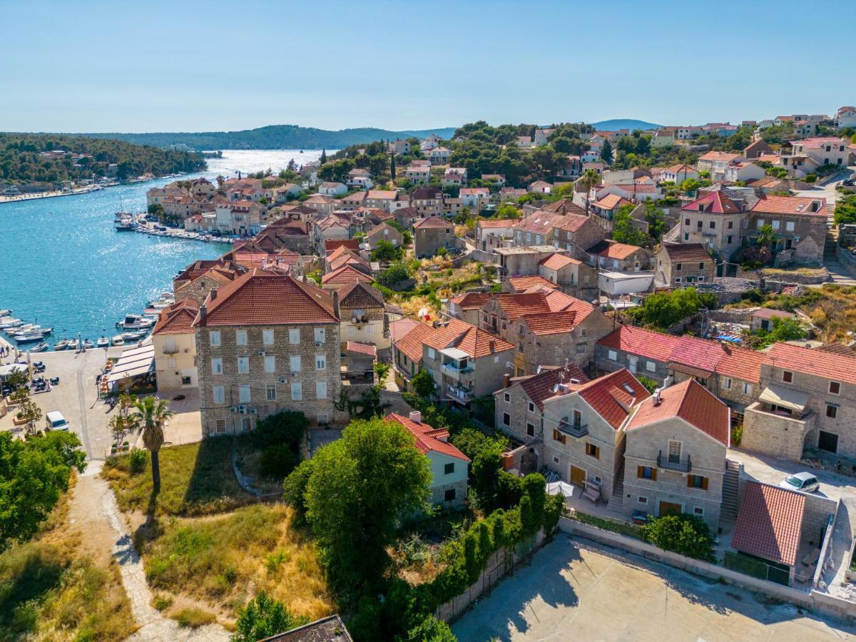 Luxury Stone Villa Nevija 2022 Private Villa Milna  Extérieur photo